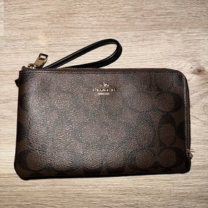 Coach Wristlet Wallet